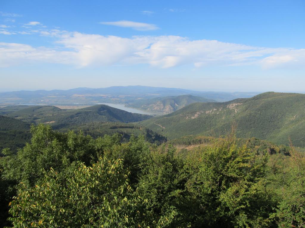 Dobogoko Jurtaszallas Εξωτερικό φωτογραφία